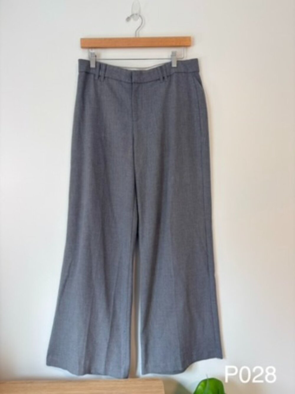 H&M Light Gray Pants | Business Casual | Size 8
